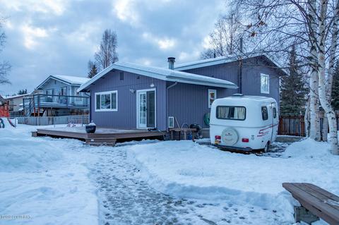 3741 Henderson Loop, Anchorage, AK 99507 photo 4