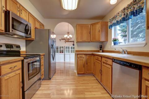 8450 Berry Patch Dr, Anchorage, AK 99502 photo 16