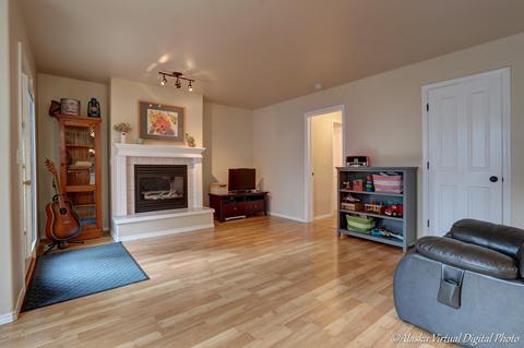 8450 Berry Patch Dr, Anchorage, AK 99502 photo 12