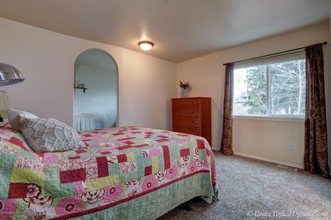 8450 Berry Patch Dr, Anchorage, AK 99502 photo 27