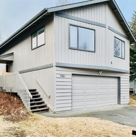 1981 Commodore Dr, Anchorage, AK 99507 photo 1