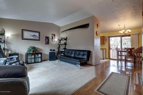 3921 Eric Cir, Anchorage, AK 99507 photo 2