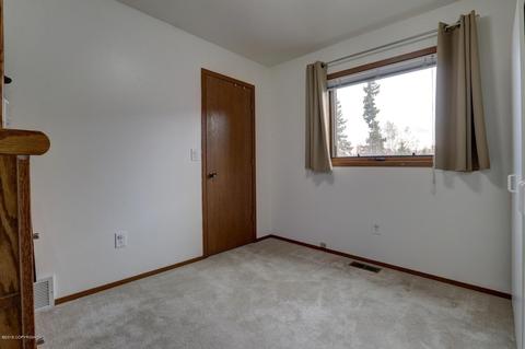 3921 Eric Cir, Anchorage, AK 99507 photo 18