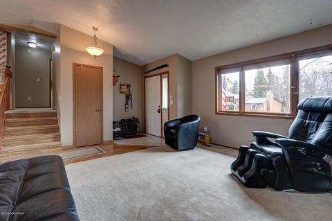 3921 Eric Cir, Anchorage, AK 99507 photo 4