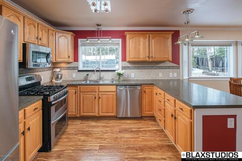 19529 Trail Bay Dr, Eagle River, AK 99577 photo 12