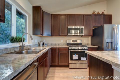 5643 Big Bend Loop, Anchorage, AK 99502 photo 10