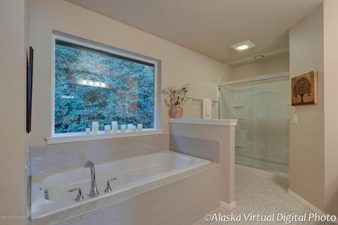 5643 Big Bend Loop, Anchorage, AK 99502 photo 17