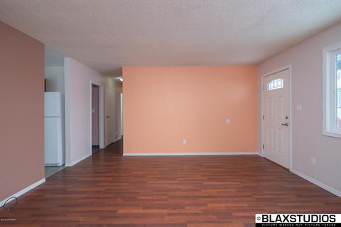 3643 E 18th Ave, Anchorage, AK 99508 photo 6