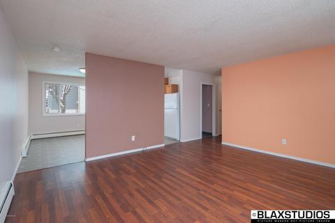 3643 E 18th Ave, Anchorage, AK 99508 photo 7