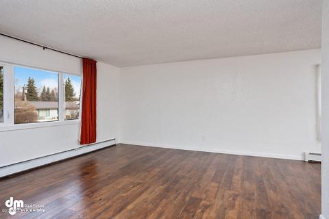 257 Davis St, Anchorage, AK 99508 photo 12