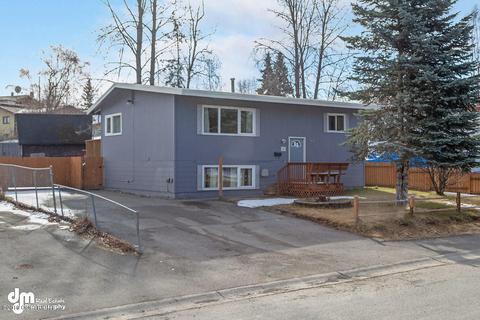 257 Davis St, Anchorage, AK 99508 photo 1