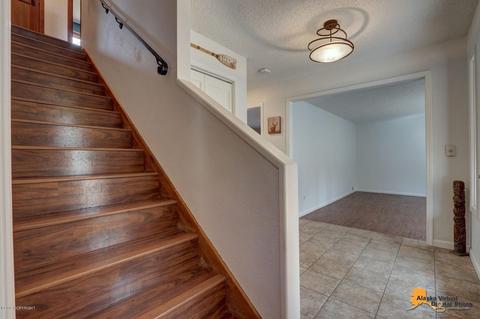 24328 Thunderbird Dr, Chugiak, AK 99567 photo 10