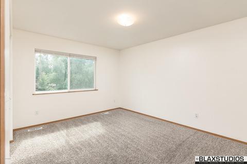 3744 E 74th Ave, Anchorage, AK 99507 photo 17