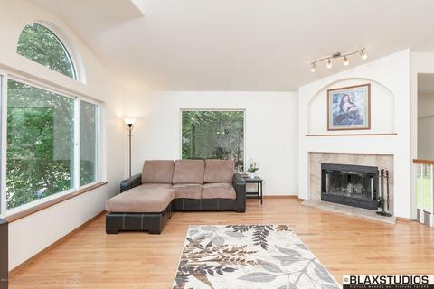 3744 E 74th Ave, Anchorage, AK 99507 photo 11