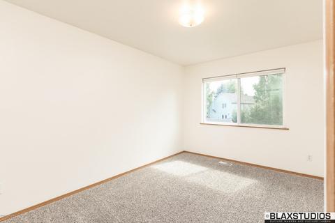 3744 E 74th Ave, Anchorage, AK 99507 photo 12