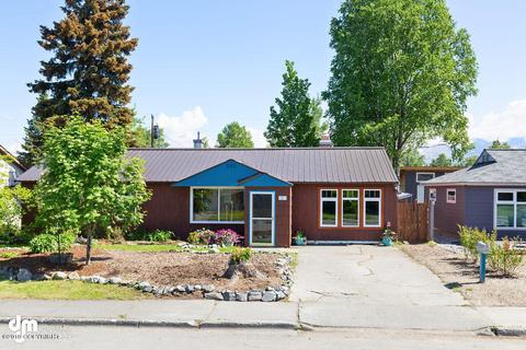1801 Logan St, Anchorage, AK 99508 photo 2