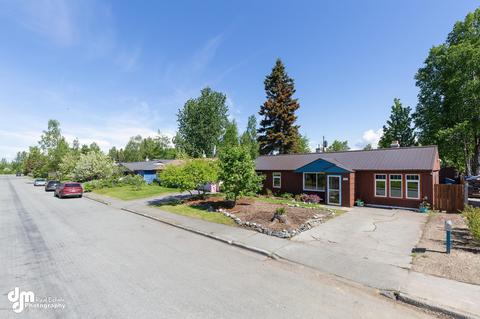 1801 Logan St, Anchorage, AK 99508 photo 27