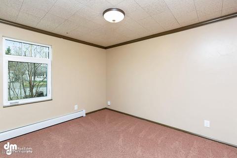1801 Logan St, Anchorage, AK 99508 photo 14