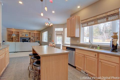 8508 Lassen Cir, Eagle River, AK 99577 photo 13