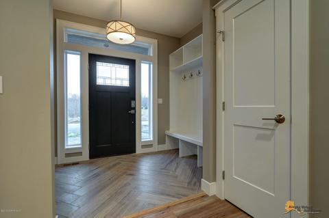 7959 E Downstream Dr, Palmer, AK 99645 photo 4