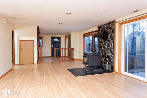 24437 Wilma Cir, Eagle River, AK 99577 photo 4