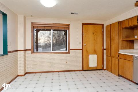 24437 Wilma Cir, Eagle River, AK 99577 photo 8
