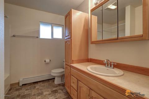 6821 E 11th Ave, Anchorage, AK 99504 photo 20