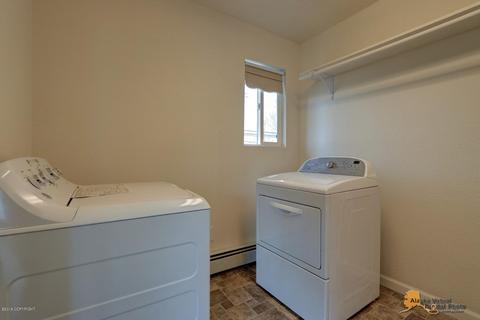 6821 E 11th Ave, Anchorage, AK 99504 photo 21