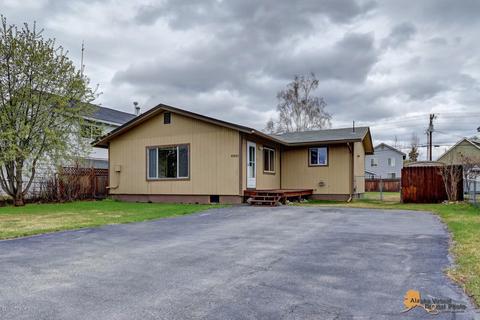 6821 E 11th Ave, Anchorage, AK 99504 photo 1