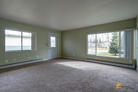 6821 E 11th Ave, Anchorage, AK 99504 photo 3