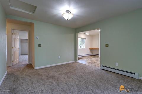 6821 E 11th Ave, Anchorage, AK 99504 photo 8