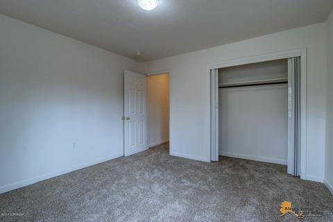 6821 E 11th Ave, Anchorage, AK 99504 photo 19