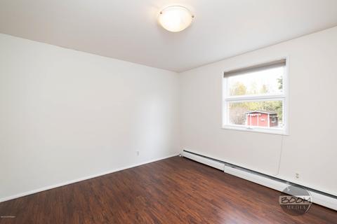 1009 E 26th Ave, Anchorage, AK 99508 photo 22