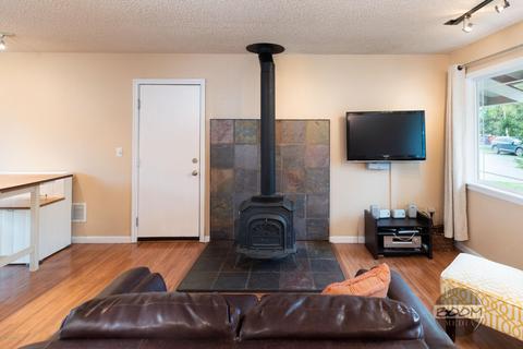 6309 Libra Pl, Anchorage, AK 99518 photo 3