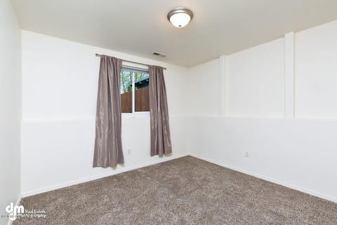 731 Cedar St, Anchorage, AK 99501 photo 23