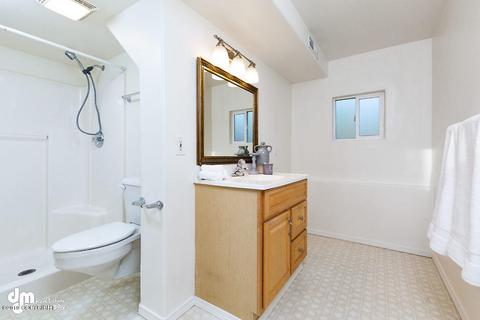 731 Cedar St, Anchorage, AK 99501 photo 18