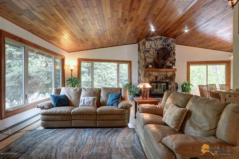 17364 Teklanika Dr, Eagle River, AK 99577 photo 3
