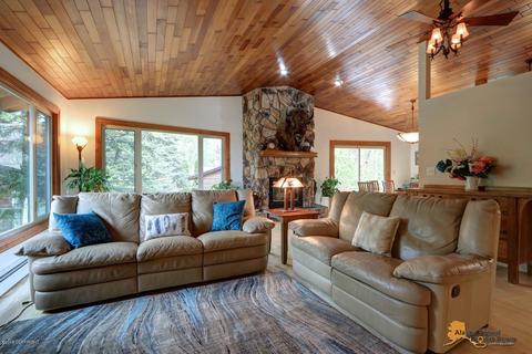 17364 Teklanika Dr, Eagle River, AK 99577 photo 2