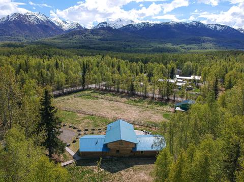 20030 Crabtree St, Chugiak, AK 99567 photo 2