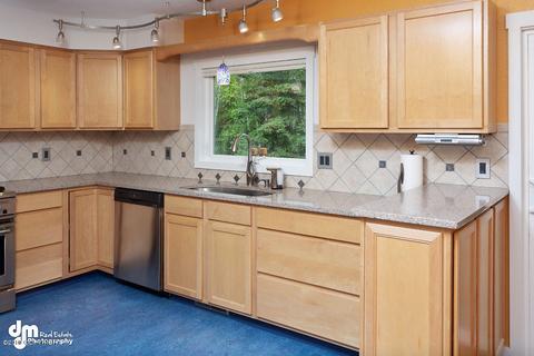 19829 S Montague Loop, Eagle River, AK 99577 photo 12