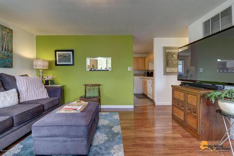 1802 Twining Dr, Anchorage, AK 99504 photo 7