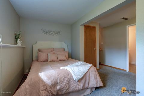 1745 E 58th Cir, Anchorage, AK 99507 photo 12