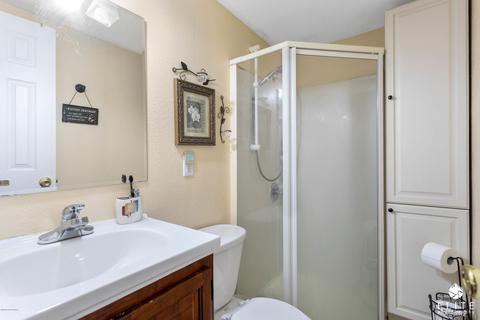 8124 E 4th Ave, Anchorage, AK 99504 photo 20