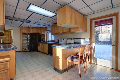 2721 E Fairview Loop, Wasilla, AK 99654 photo 14