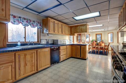 2721 E Fairview Loop, Wasilla, AK 99654 photo 12