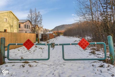 8870 Cross Pointe Loop, Anchorage, AK 99504 photo 28