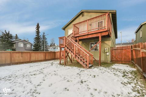 8870 Cross Pointe Loop, Anchorage, AK 99504 photo 24