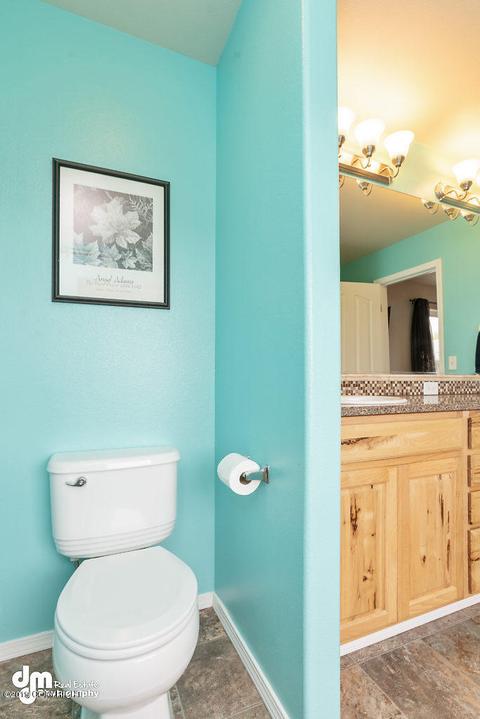 5548 Big Bend Loop, Anchorage, AK 99502 photo 23