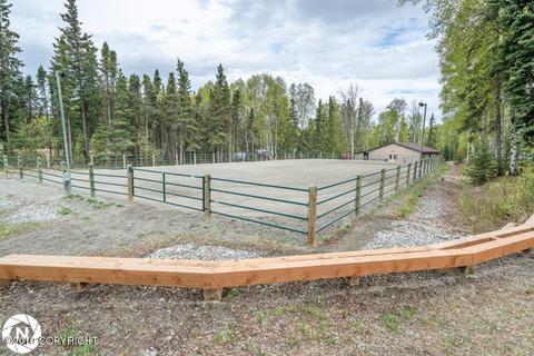 5602 E 104th Ave, Anchorage, AK 99507 photo 7