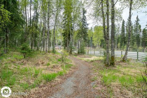 5602 E 104th Ave, Anchorage, AK 99507 photo 5